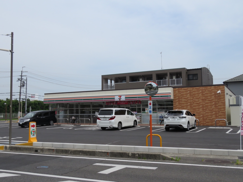 コンビニ　セブンイレブン　市三宅店（コンビニ）まで291m