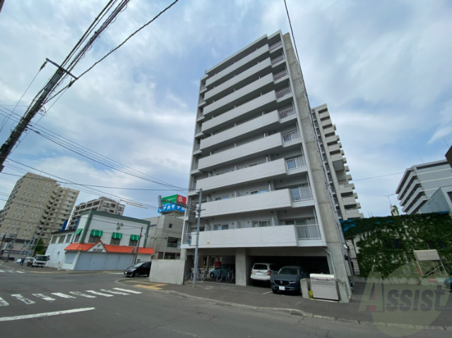 建物外観　札幌市東区北１４条東「ＰＲＩＭＥＵＲＢＡＮ北１４条」