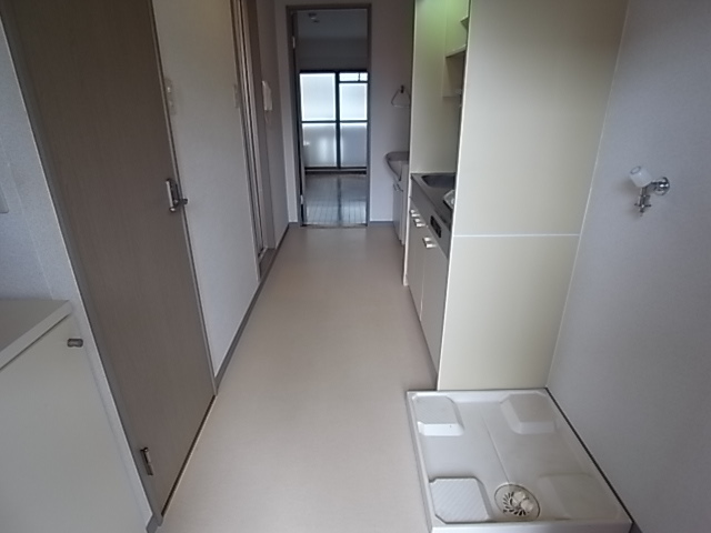 その他　室内洗濯機置き場付きです。