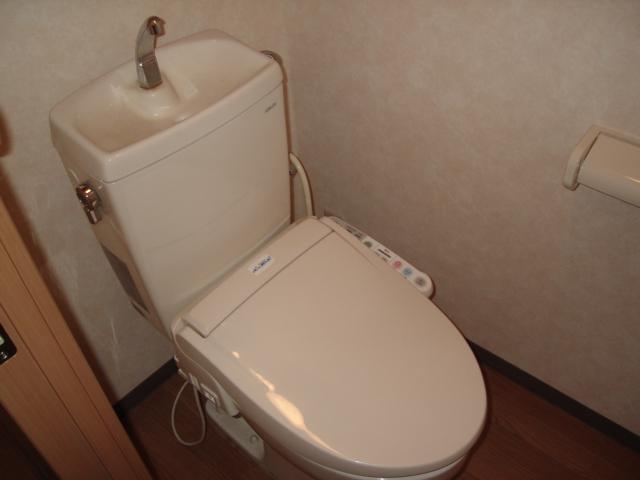 トイレ　シャワー付トイレ