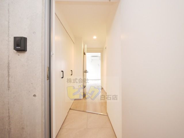 玄関　広々とした玄関です♪