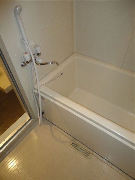 バス・シャワールーム　浴室