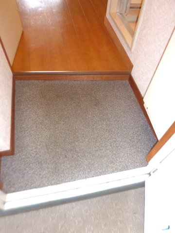 玄関　＊イメージです（同タイプ別部屋）