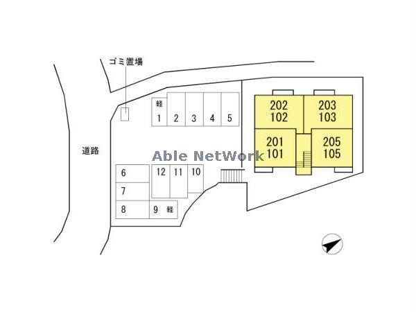 駐車場　駐車場