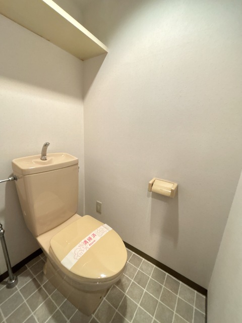 トイレ　★なんとなく落ち着いてしまうトイレスペース★