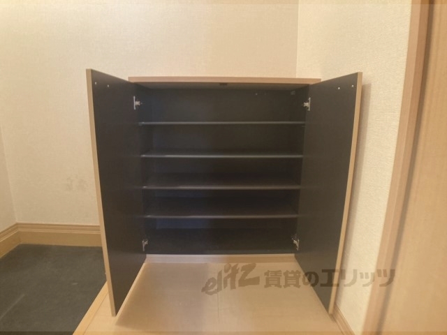 収納　下駄箱