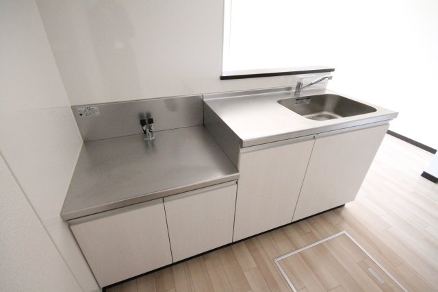 キッチン　※同物件別号室の写真になります