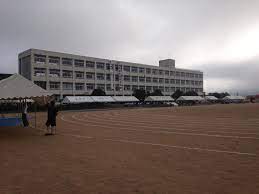 中学校　福崎町立福崎西中学校（中学校）まで1489m