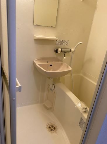 バス・シャワールーム　AQUA SWEET NIPPORI　荒川区西日暮里1