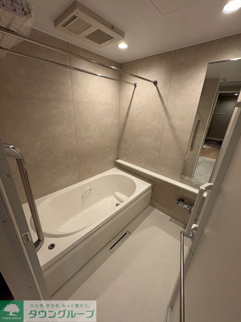 バス・シャワールーム　バス