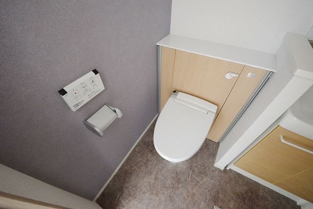 トイレ　★オシャレなタンクレストイレ★