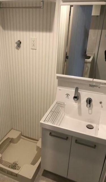 洗面設備　別部屋同仕様タイプ