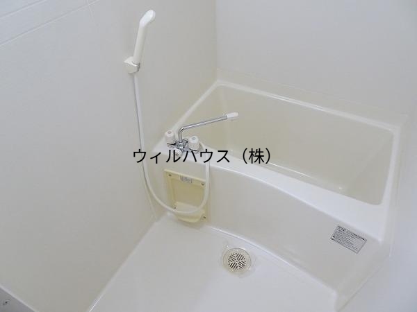 バス・シャワールーム　キレイな浴室です！