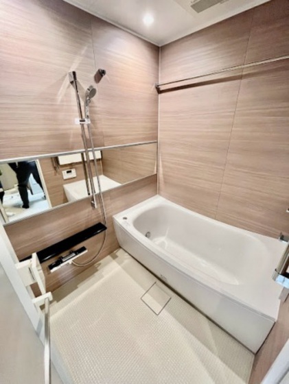 バス・シャワールーム