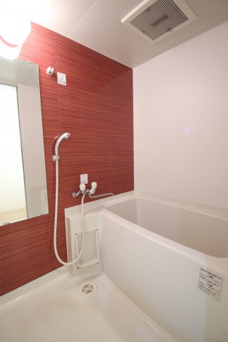 バス・シャワールーム　※別部屋の参考写真となります※現況優先※