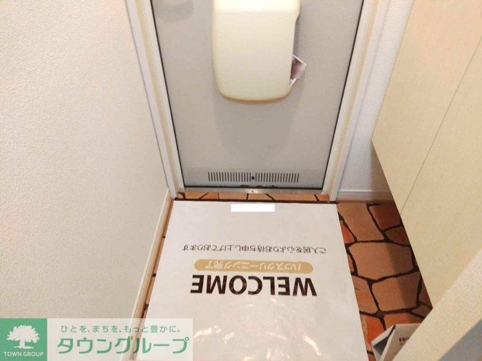 玄関　お問合せはタウンハウジングまで！※現地待合わせ相談可能