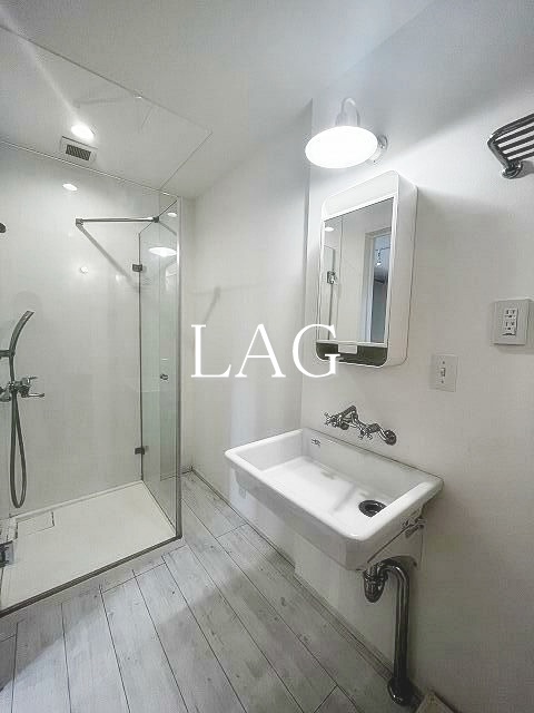 洗面設備　洗面台です。