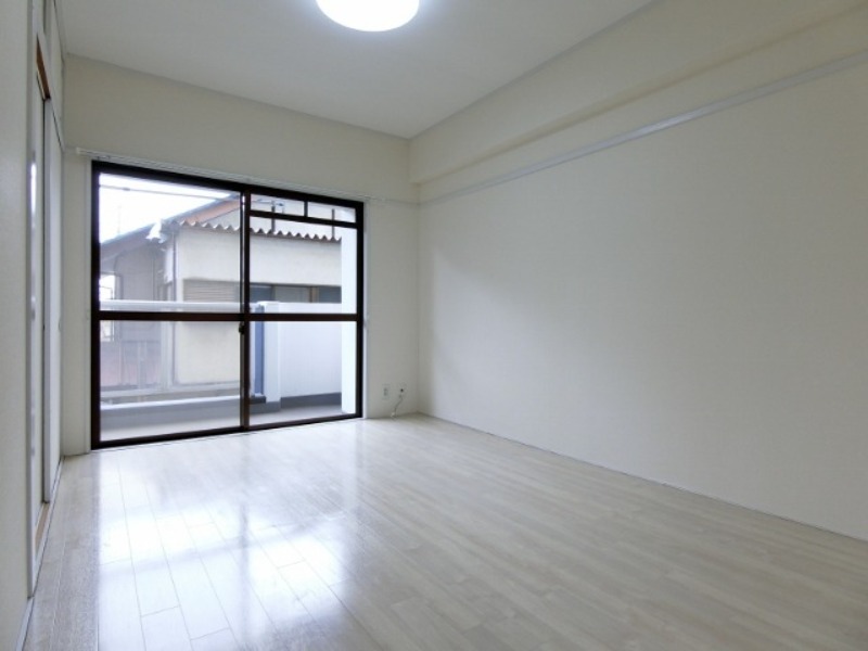 居室・リビング　図面と現状に相違がある場合には現状を優先