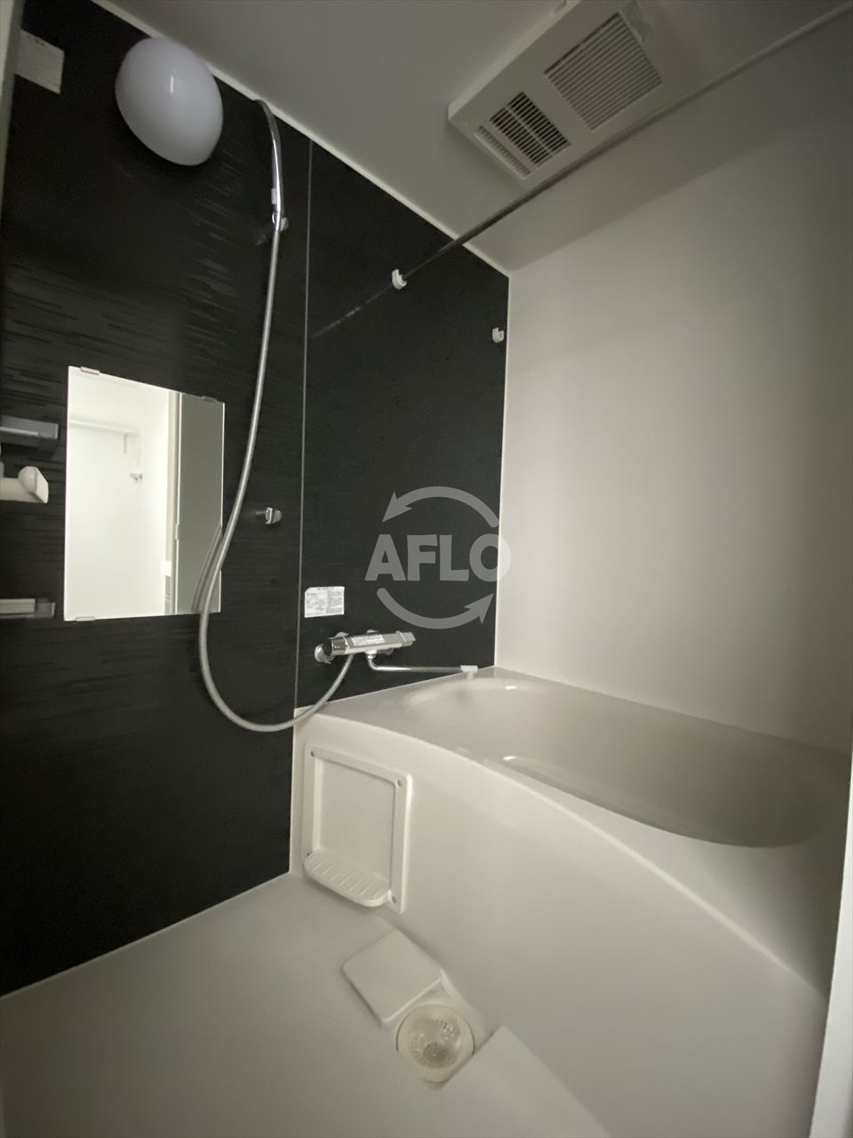 バス・シャワールーム　リアライズ小路　浴室