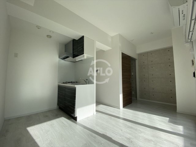 居室・リビング　リアライズ小路　リビング