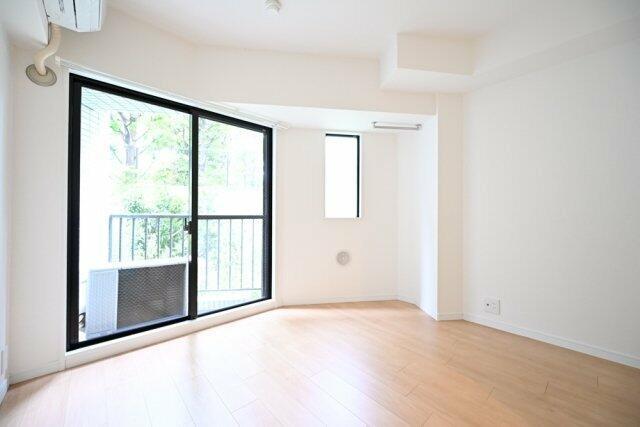 居室・リビング　?