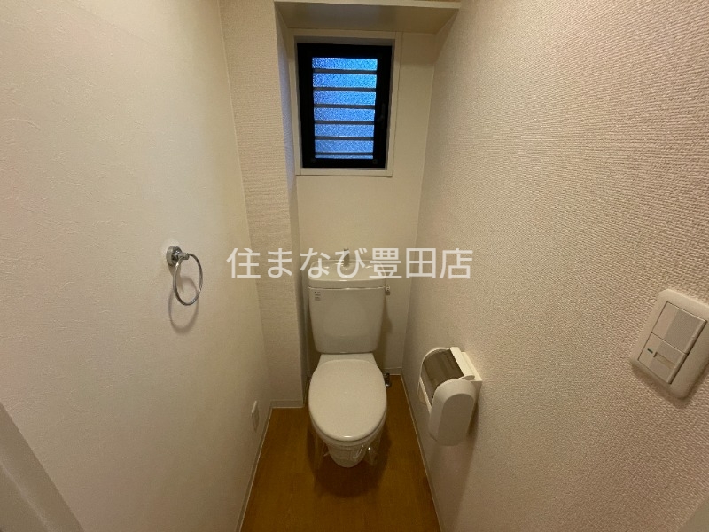 トイレ　同型タイプ