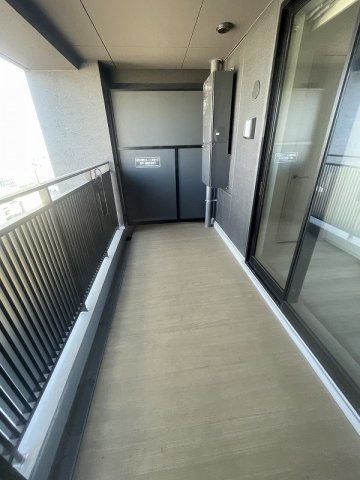 バルコニー　※建物内別間取参考写真