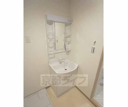 洗面設備　シャンプードレッサー