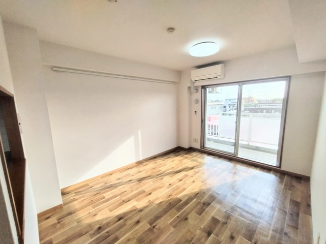 居室・リビング　１１帖のリビング