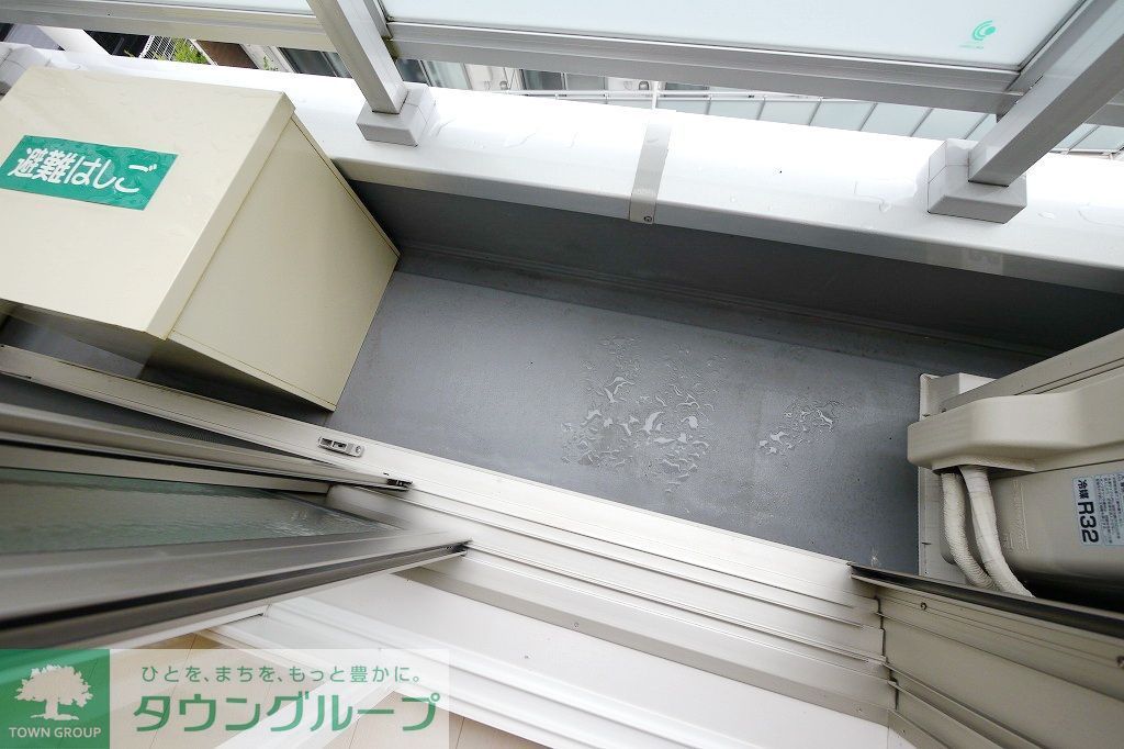 バルコニー　バルコニー