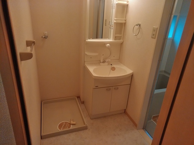 洗面設備　同仕様