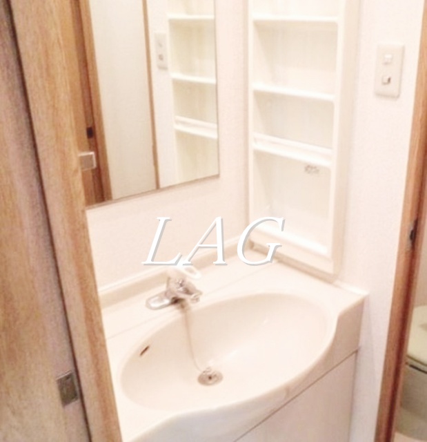 洗面設備　洗面台です。