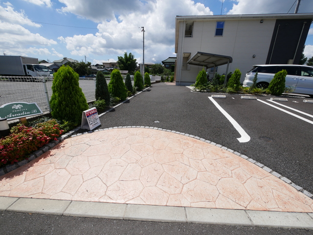 エントランス　★エントランスも広いです★