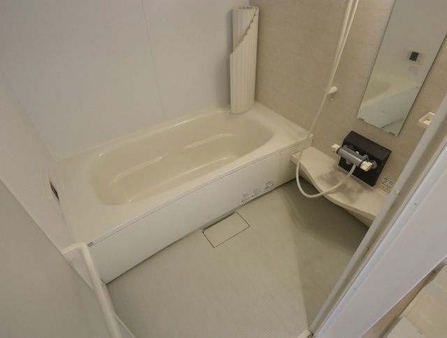 バス・シャワールーム　写真別号室