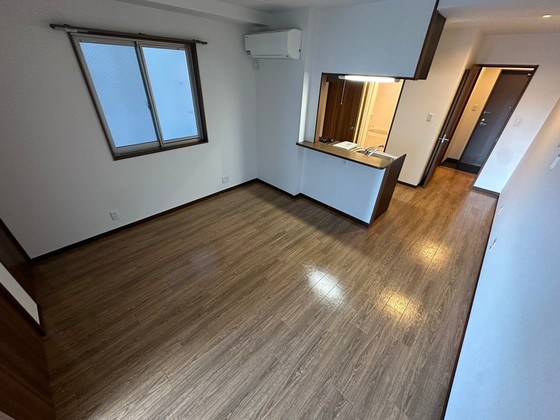 居室・リビング　※別部屋の写真です