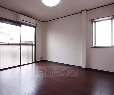 居室・リビング　６帖洋室です。