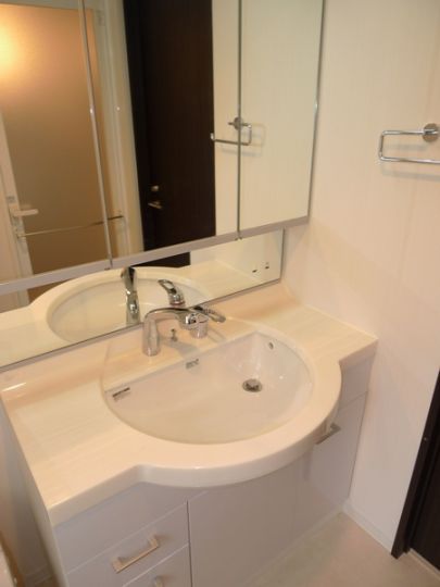 洗面設備　※別部屋参考写真