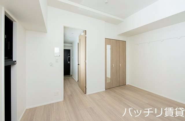 居室・リビング　※同マンション別部屋写真の為、現状優先。