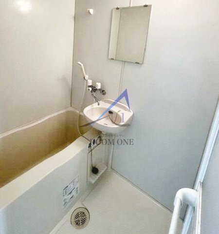 バス・シャワールーム　お風呂です。