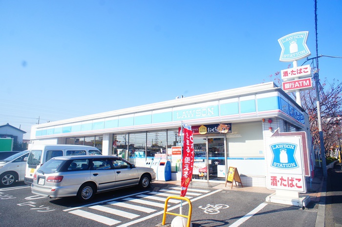 コンビニ　ローソン　綾瀬大上店（コンビニ）まで600m