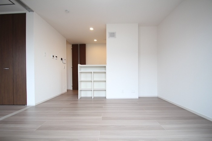 居室・リビング　LDKは広々12.43帖♪