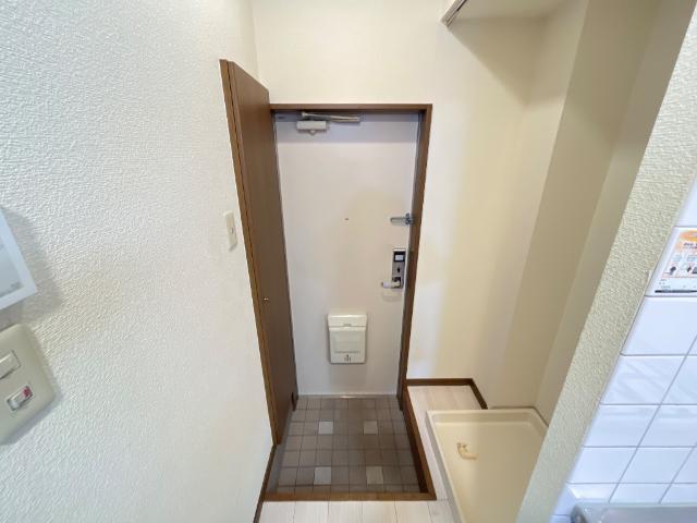 玄関　玄関