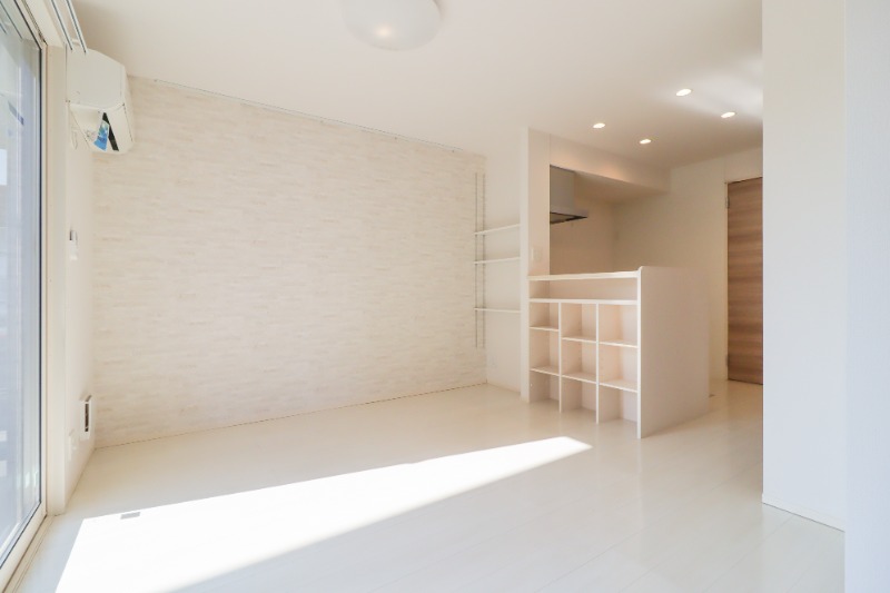 居室・リビング　図面と現状に相違がある場合には現状を優先