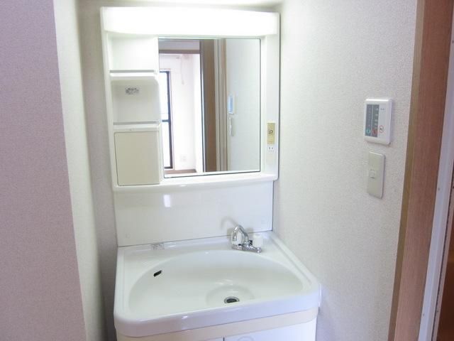 洗面設備　★お部屋探しは株式会社タウンハウジング東京まで★