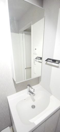 洗面設備　同仕様