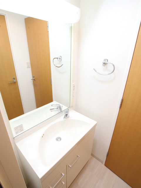 洗面設備　独立洗面台です。