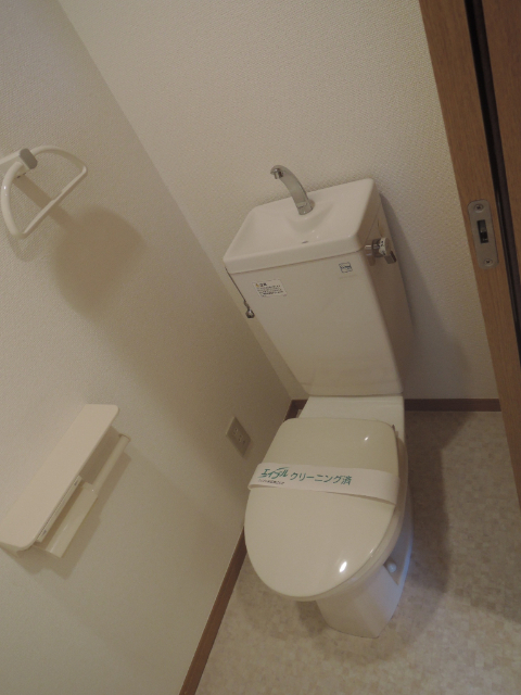 トイレ　別部屋参考写真