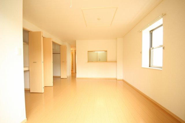 居室・リビング　使いやすいリビングです