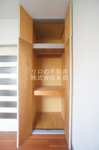 収納　間口・奥行もある収納なのでカラーボックス等でアレンジ可能☆