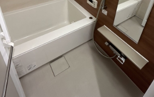 バス・シャワールーム　ゆったり過ごせるお風呂です